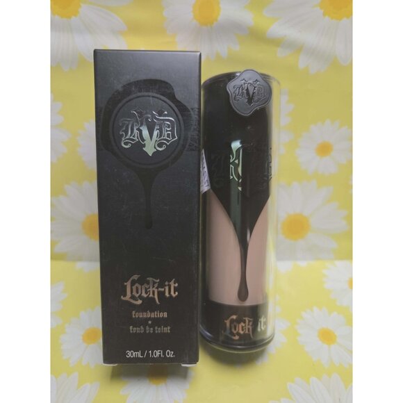 KVD Kat Von D Lock It Foundation Original 1.0 oz LIGHT 44 COOL NEW in box - Picture 4 of 9